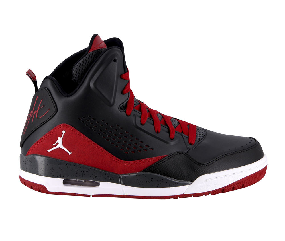 Chaussures Basket Air Jordan SC3 Noir/Rouge