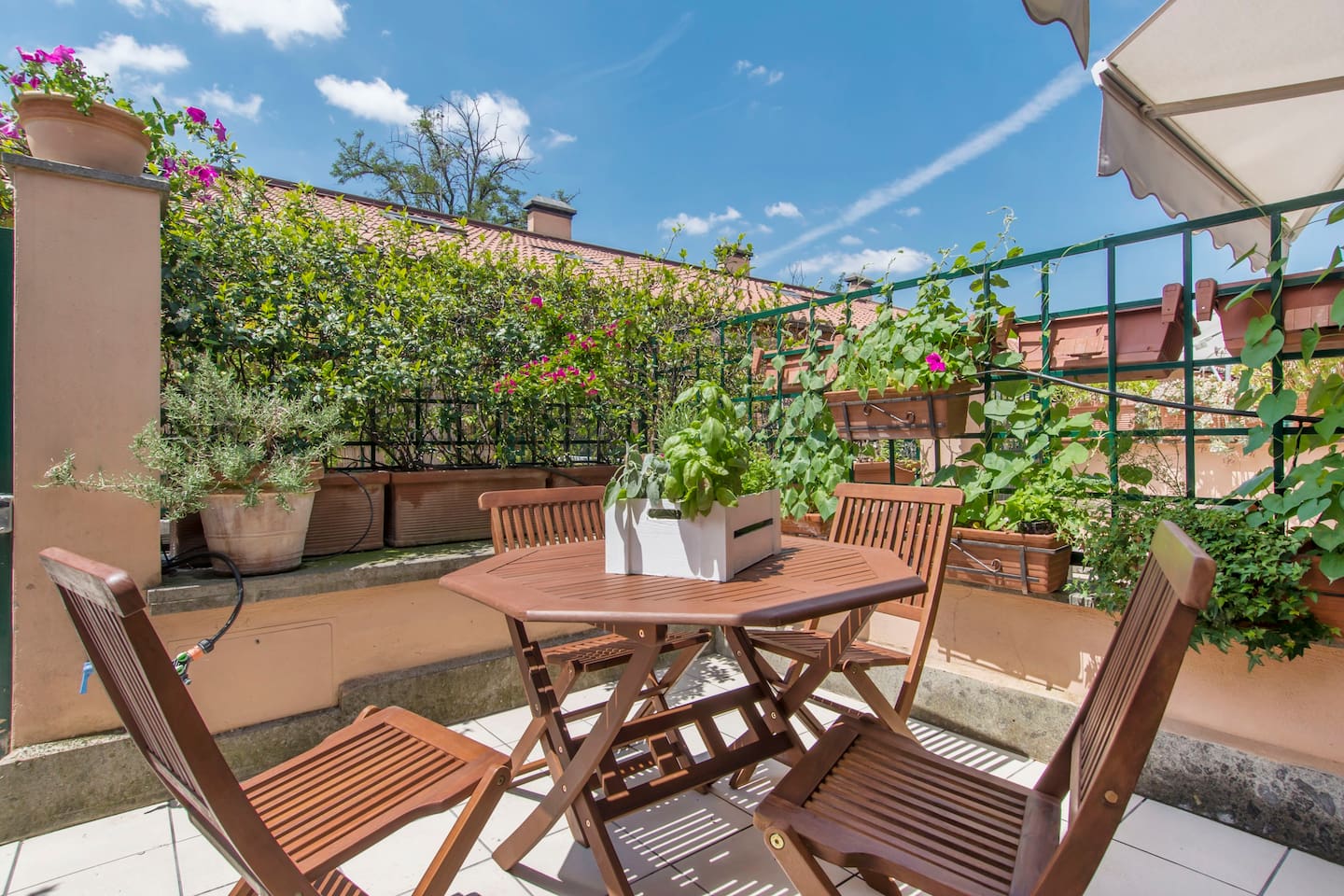 Location Rome Airbnb, Loft avec terrasse au coeur de Rome Ventespas