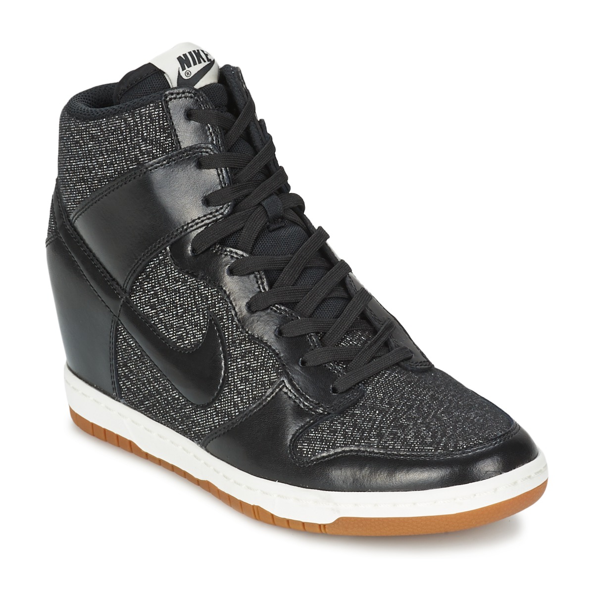 nouvelles chaussures nike mens - Nike-DUNK-SKY-HI-ESSENTIAL-422531_1200_A.jpg