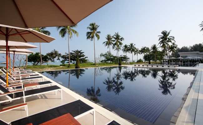 Khao Lak Kantary Beach Hotel Villas & Suites 5*
