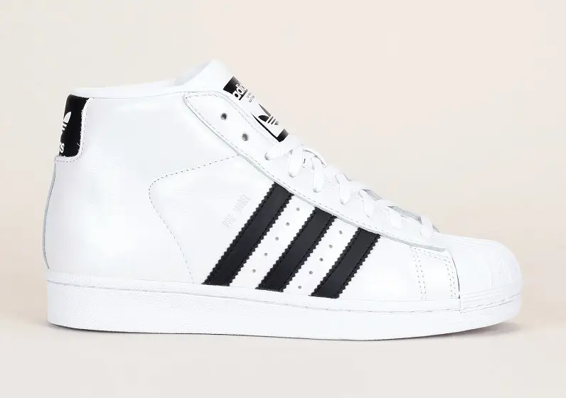 Baskets montantes Promodel Adidas Originals cuir blanc irisé rayures noires