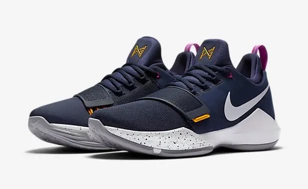 Chaussures de Basketball Nike PG1