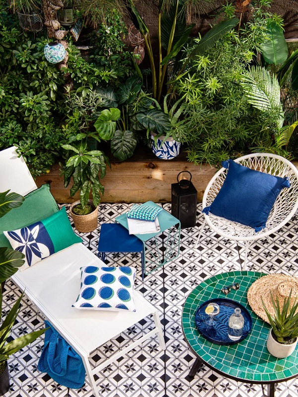 Table basse de jardin ZELIGES en mosaïque verte - Table Basse de jardin Maisons du Monde