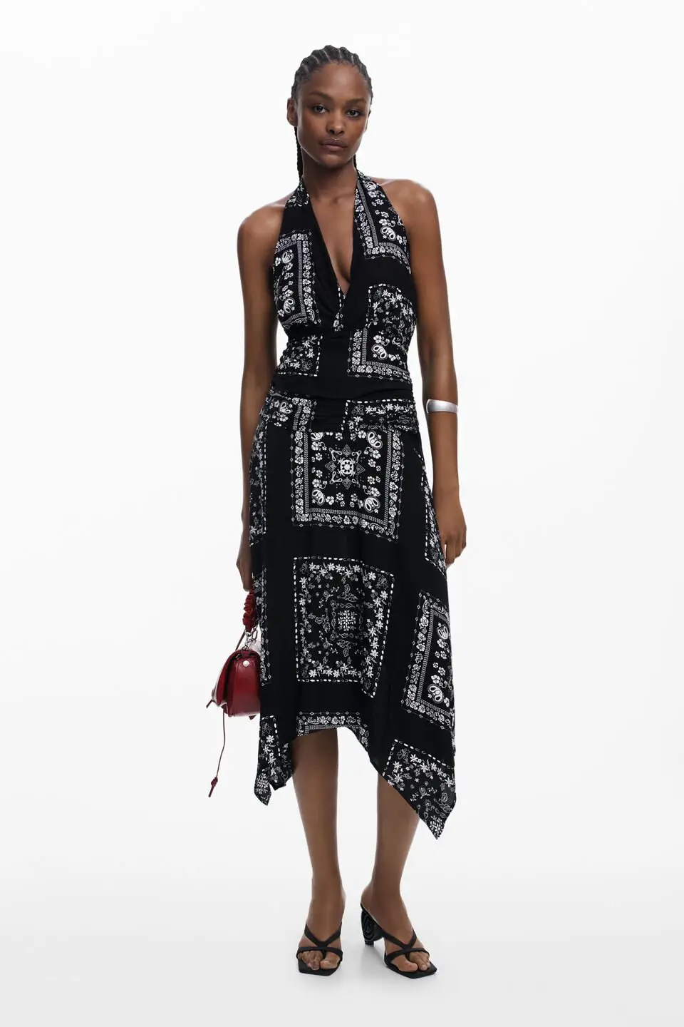 Robe bandana à noeud Desigual Noir : Élégance Bohème et Confort Durable