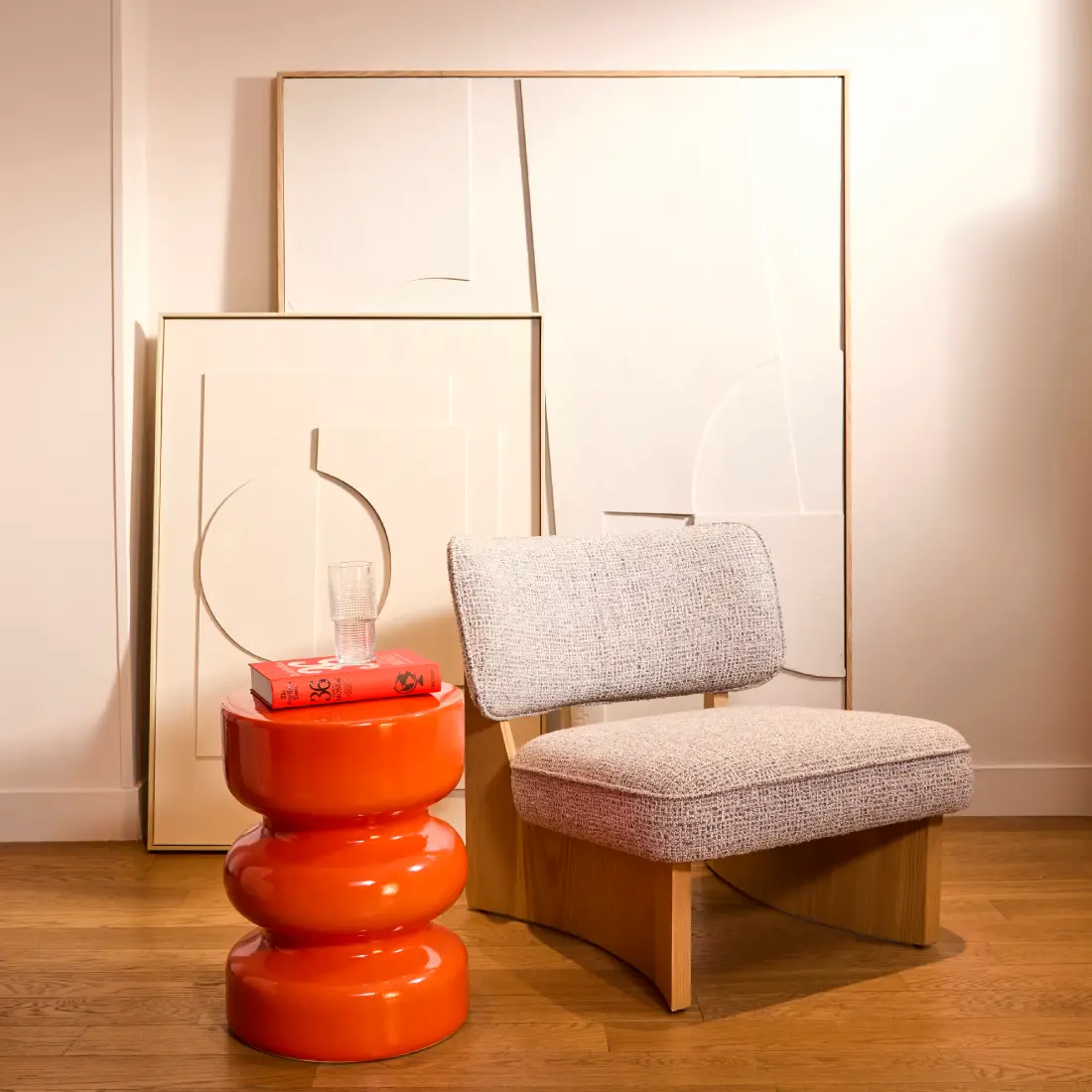 Bout de canapé JOSEPH en grès orange Tangerine de Maisons du monde : Style Pop et Fonctionnalité