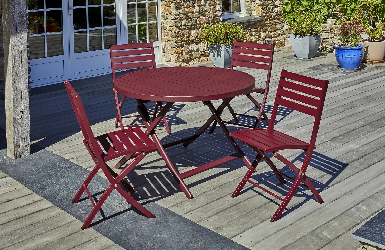 Ensemble de jardin MARIUS City Garden Table ronde et 4 chaises aluminium rouge carmin