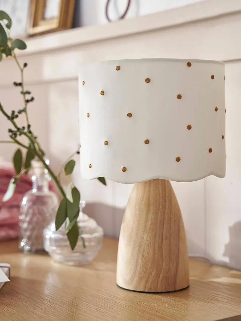 Lampe de Chevet pois brodés écru pas cher - Luminaire chambre Enfant et Bébé Vertbaudet