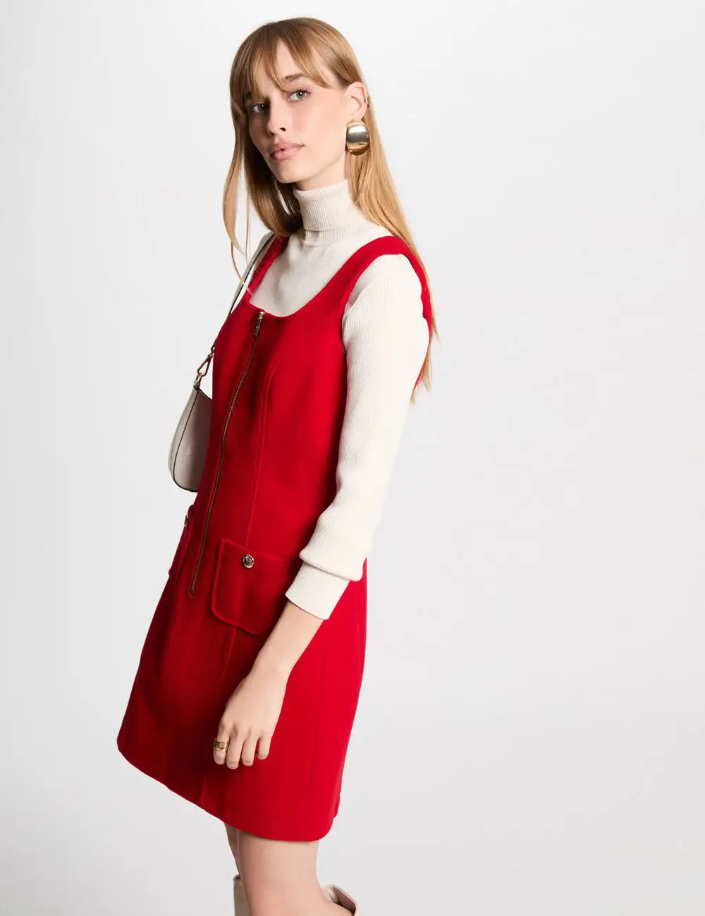 Robe Courte Chasuble Zippée RELOR Morgan Rouge : Style Tendance et Confort Assuré