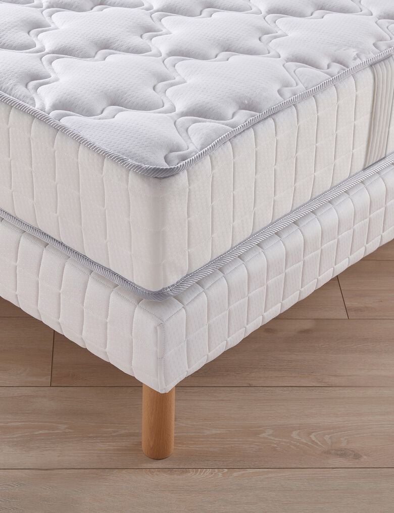 Sommier tapissier à lattes Conforlux 140x190 cm pas cher - Sommier Blancheporte