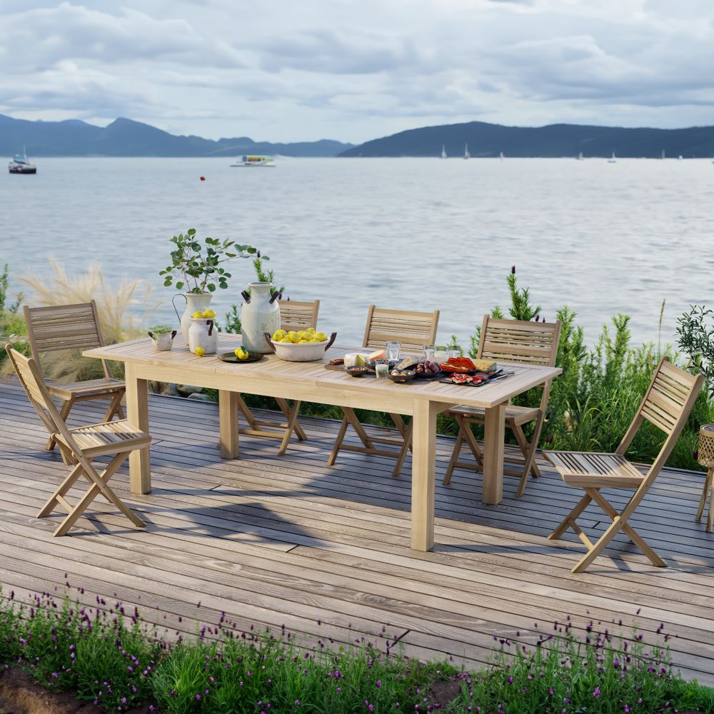 Table de jardin extensible NIDO en teck 180/240cm pas cher chez Maisons du Monde