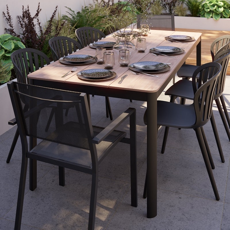 Table THILIA GoodHome aluminium et duraboard mat noir bois brut pas cher - Table de Jardin Castorama 
