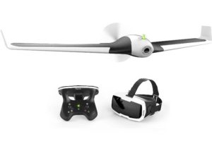 Drone pas cher - Drone Parrot Disco + Skycontroller 2 + lunettes FPV à 250 €