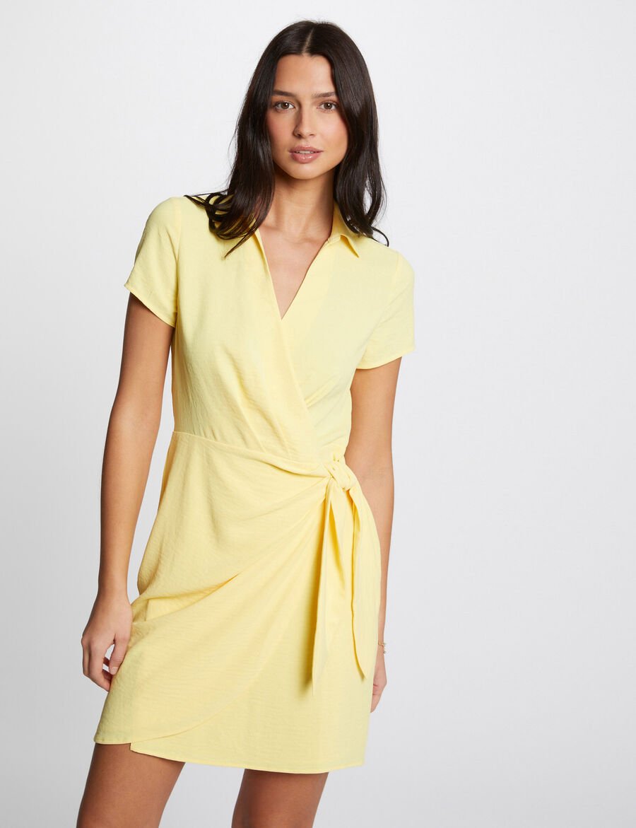 Robe courte portefeuille REGALO Morgan jaune moyen : Elégance et féminité