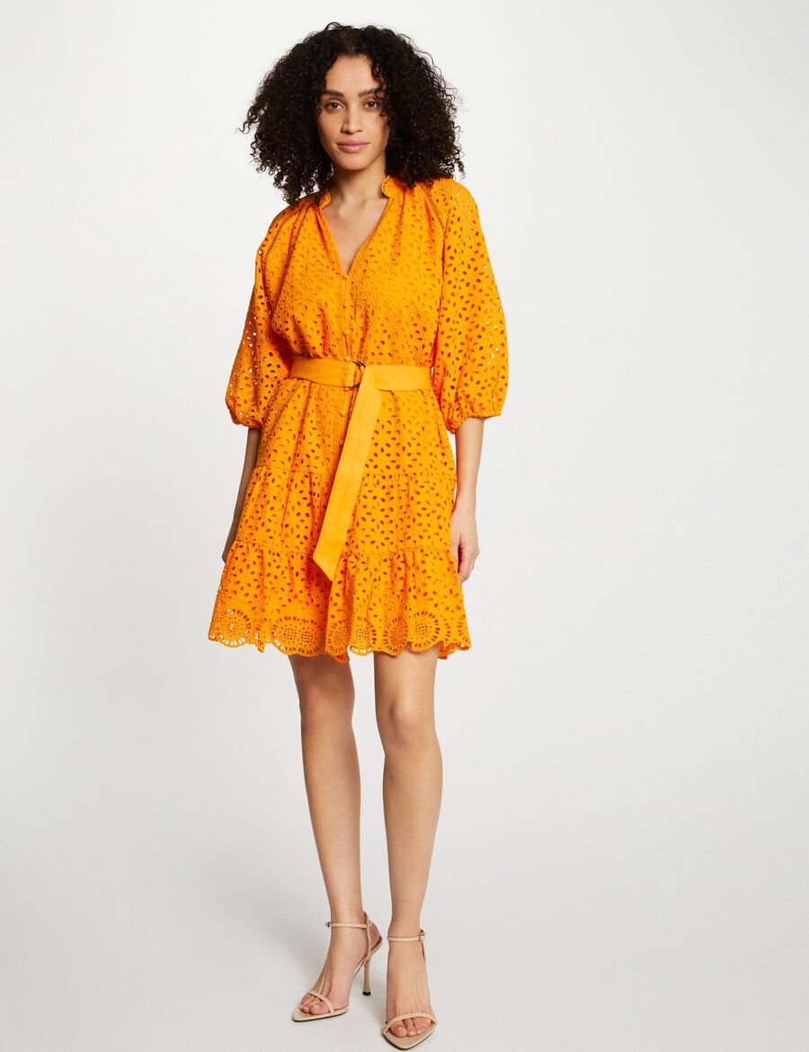 Robe courte trapèze brodée RFLAM Morgan orange : Une pièce féminine et élégante