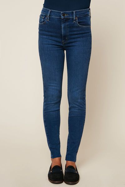 Levi's Jean Super Skinny bleu brut effiloché - Jeans Femme Monshowroom