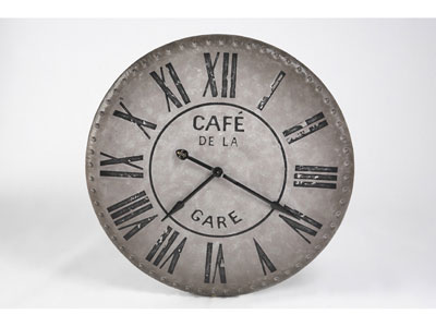 Promo Horloge Conforama - Horloge en métal Ø90cm CAFE - Prix 111,30 euros conforama.fr