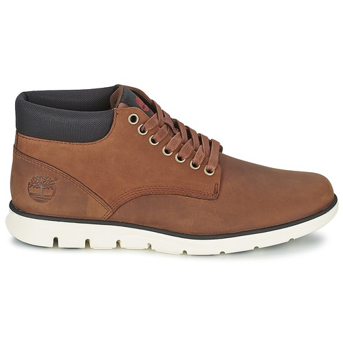 Timberland BRADSTREET CHUKKA LEATHER Baskets montantes Marron pas cher - Baskets Homme Spartoo