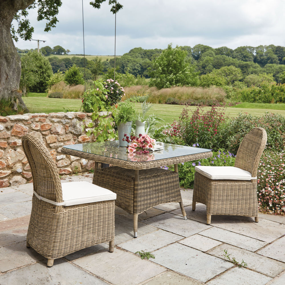 Table de jardin carrée St Raphaël pas cher - Table de jardin Maisons du Monde