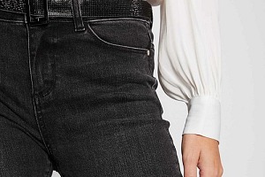 Jeans Skinny PBELT Morgan taille basse ceinturé noir