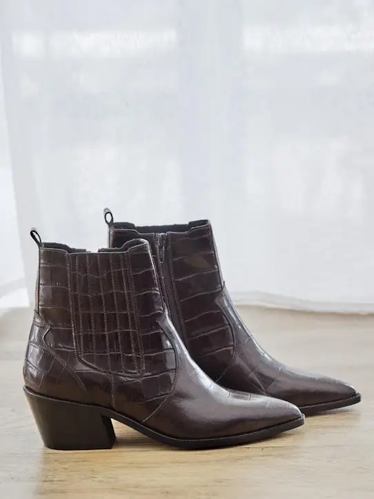 Boots CHELSEA cuir Cyrillus effet croco marron - Boots Femme Cyrillus