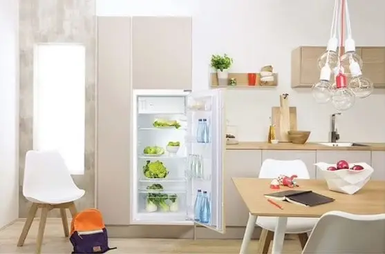 Réfrigérateur intégrable 1 porte INDESIT INC 871 187 Litres pas cher - Réfrigérateur Electro Dépôt